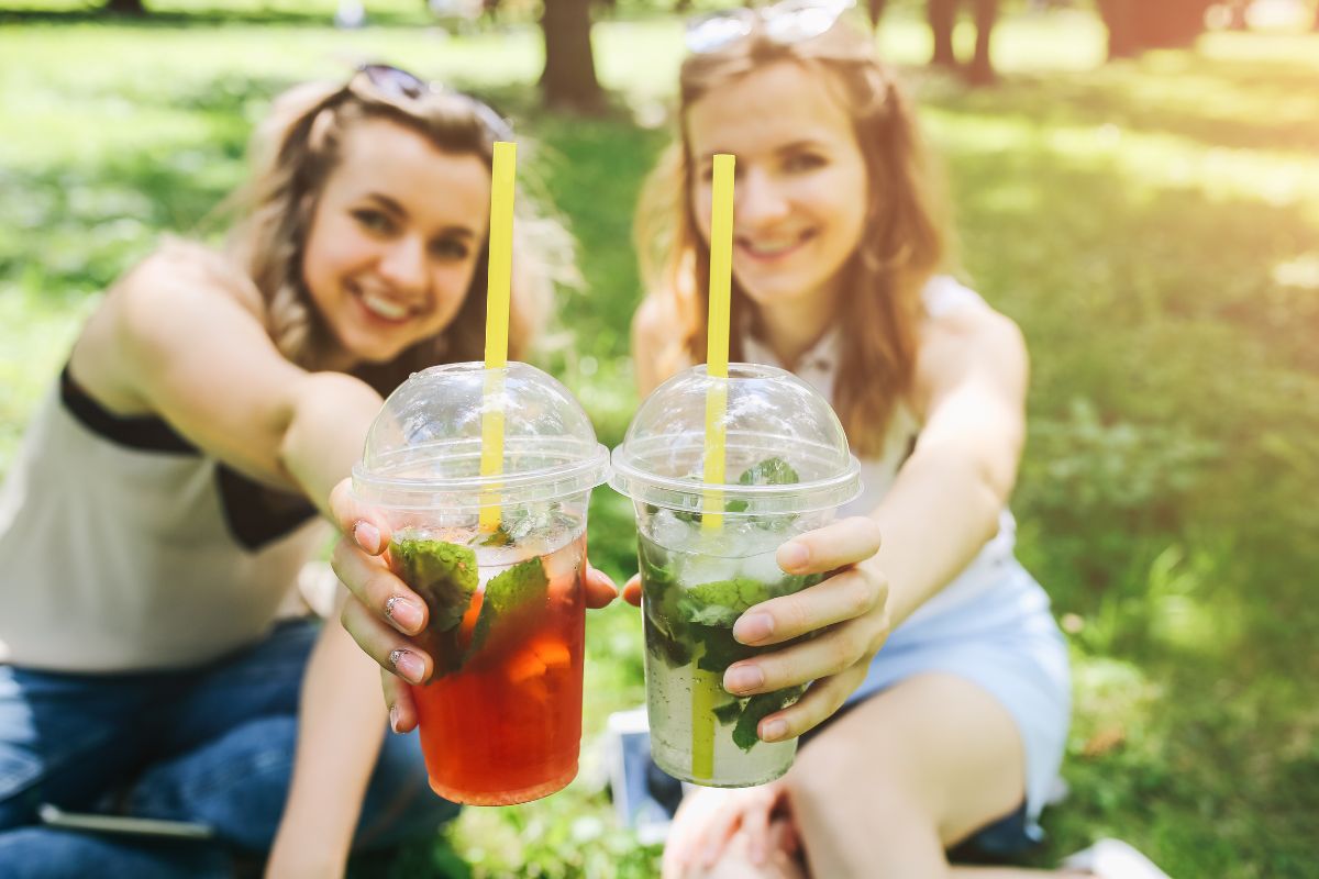 Best and Worst Drinks for Teeth Best and Worst Drinks for Teeth