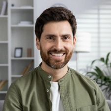 img-Benefits of Invisalign® for a Healthier Smile